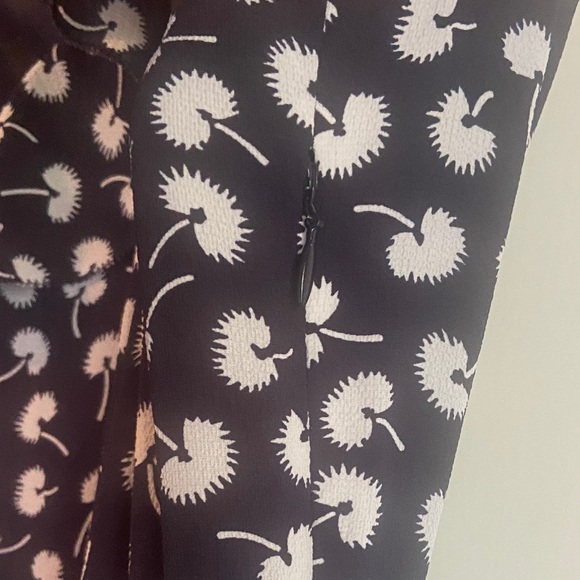 Talbots Sleeveless Navy and White Midi Dandelion Dress 8P - Picture 4 of 7